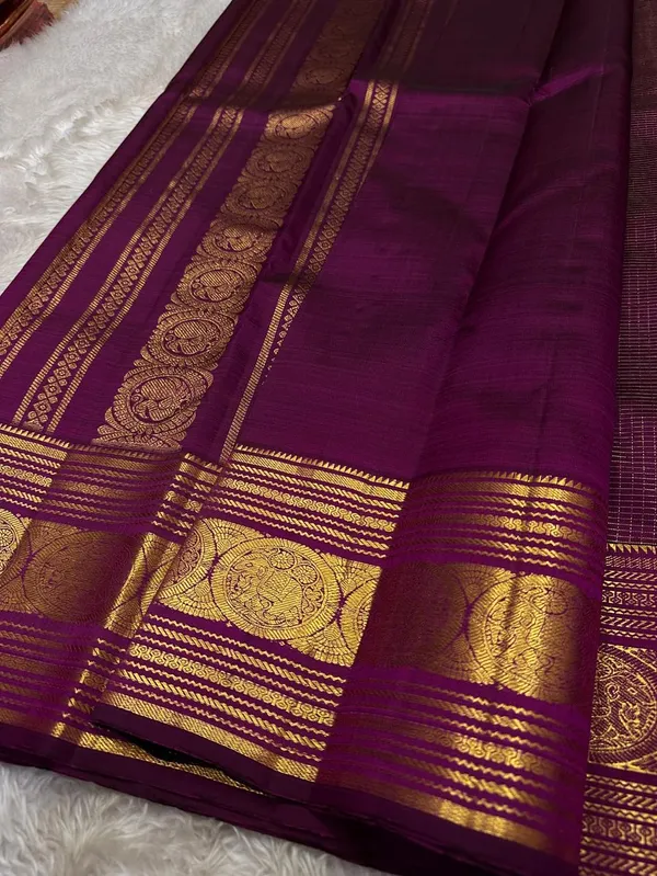 Soft_Banarasi_Lichi_Silk_Saree_with_Unstiched_Blouse_Piece