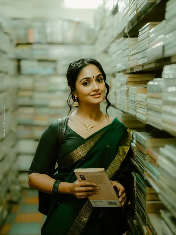 Cotton_Silk_Saree_with_Unstiched_Blouse_Piece