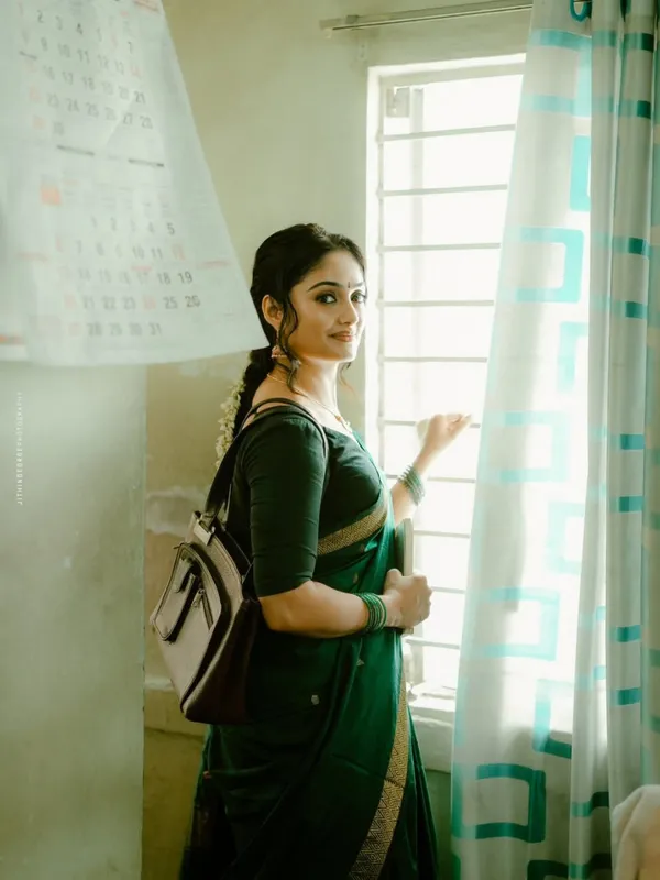 Cotton_Silk_Saree_with_Unstiched_Blouse_Piece