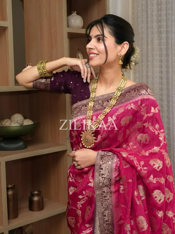 Soft_Banarasi_Lichi_Silk_Saree_with_Unstiched_Blouse_Piece