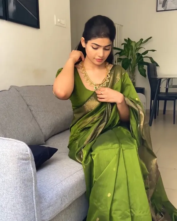 Cotton_Silk_Saree_with_Unstiched_Blouse_Piece