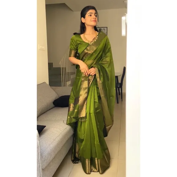 Cotton_Silk_Saree_with_Unstiched_Blouse_Piece