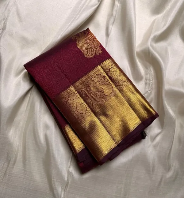 Soft_Banarasi_Lichi_Silk_Saree_with_Unstiched_Blouse_Piece