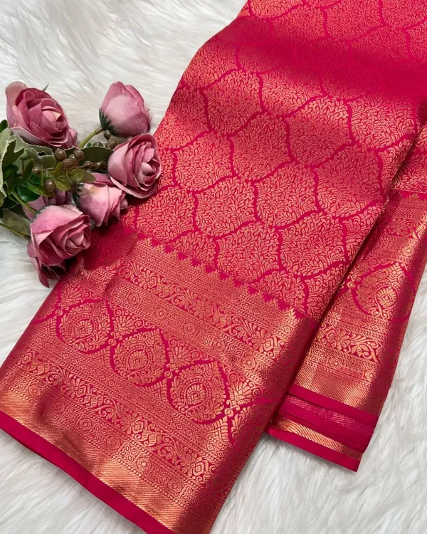 Soft_Banarasi_Lichi_Silk_Saree_with_Unstiched_Blouse_Piece