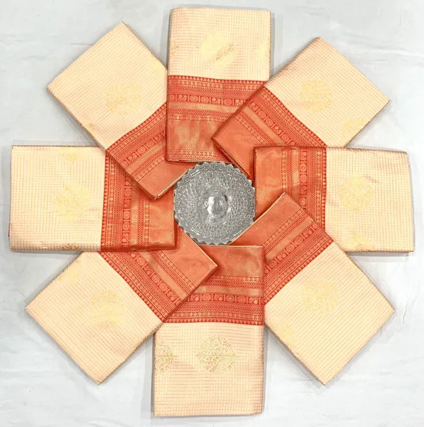 Soft_Banarasi_Lichi_Silk_Saree_with_Unstiched_Blouse_Piece