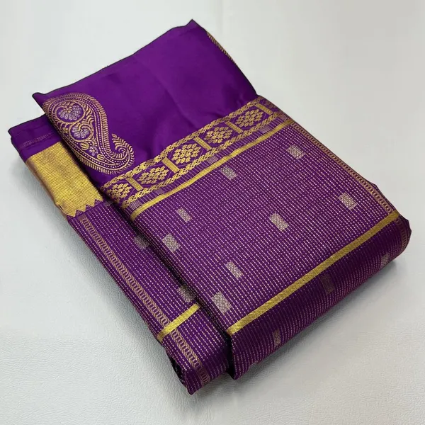 Soft_Banarasi_Lichi_Silk_Saree_with_Unstiched_Blouse_Piece