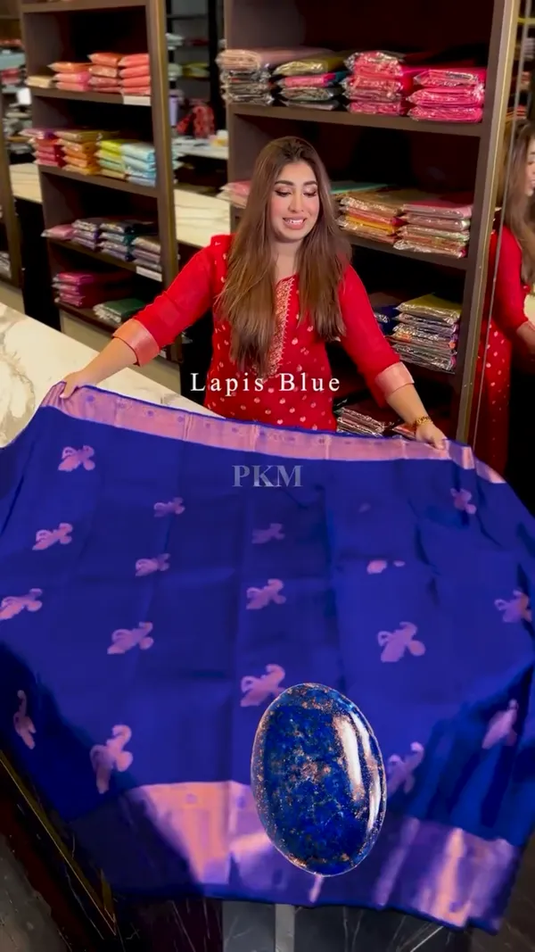 Tremendous_Blue_Soft_Banarasi_Silk_Saree_With_Supernal_Blouse_Piece