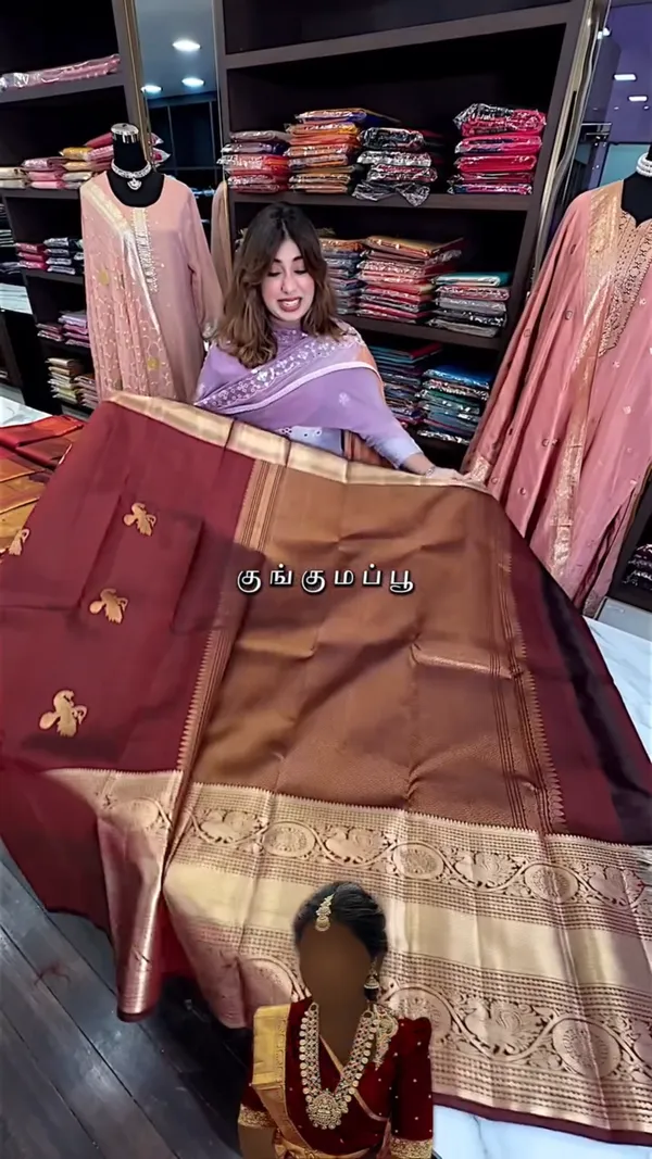 Tremendous_Maroon_Soft_Banarasi_Silk_Saree_With_Supernal_Blouse_Piece