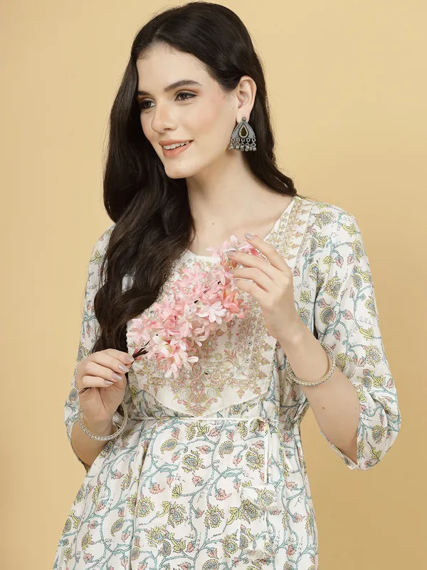 Designer_Kurti_Gowns_for_Fashion_Forward_Women