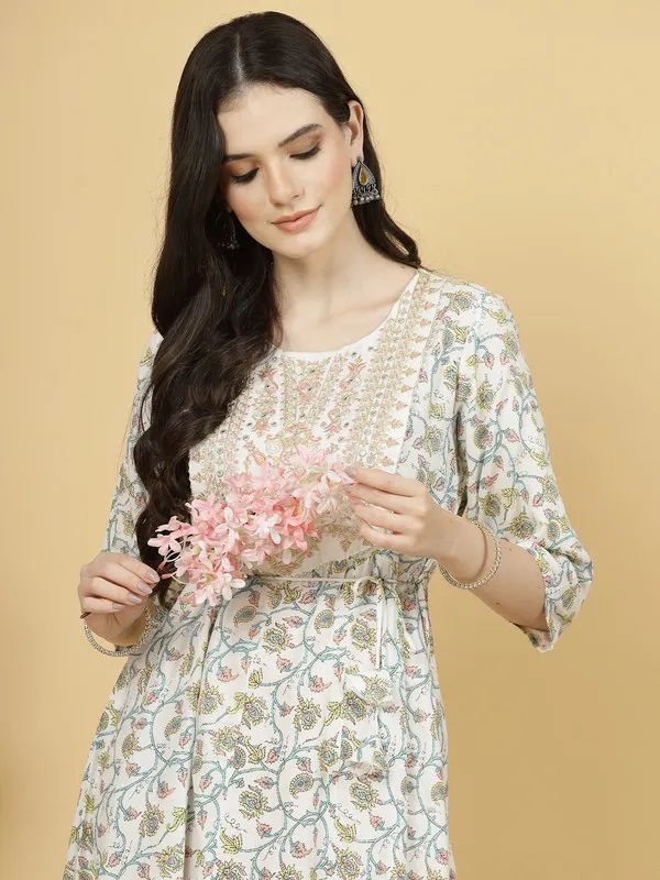 Designer_Kurti_Gowns_for_Fashion_Forward_Women