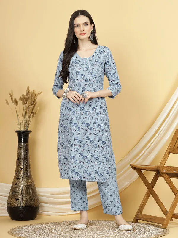 Ethnic_Chic_Kurti,_Pant_&_Dupatta_Set