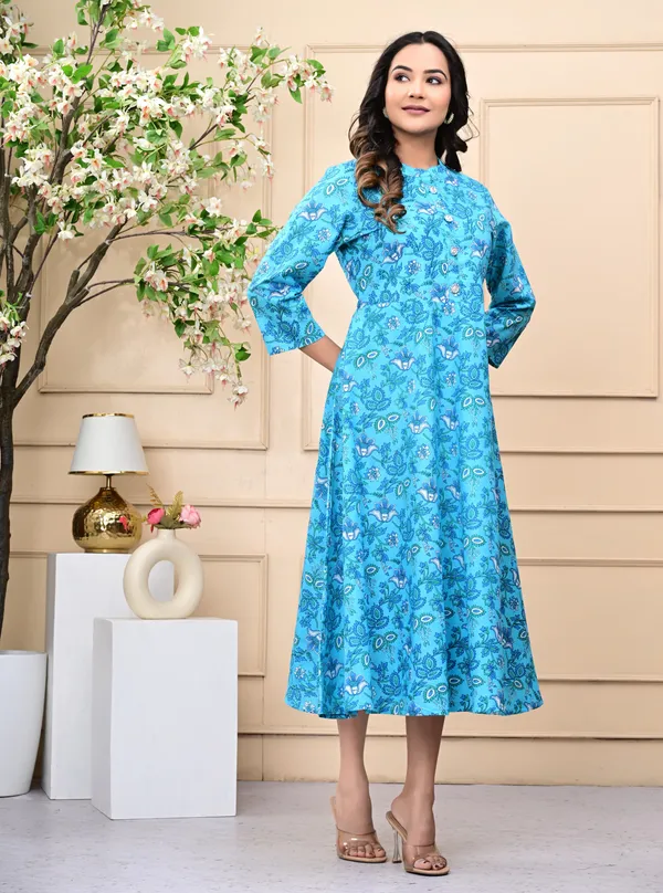 Elevate_Your_Wardrobe_with_the_Blue_Aline_Kurti