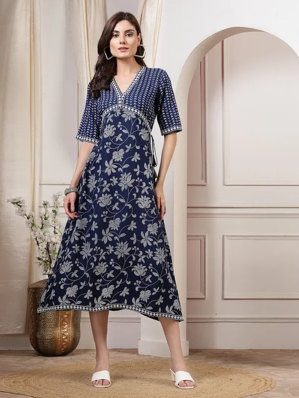 Glamorous_Kurti_Gown_Set_for_Parties