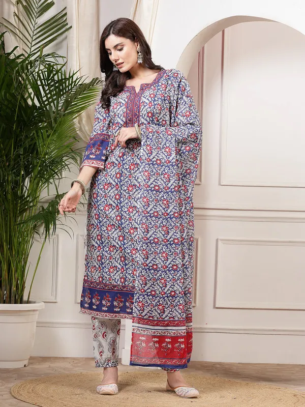 Handcrafted_Kurti,_Pant_&_Dupatta_Set