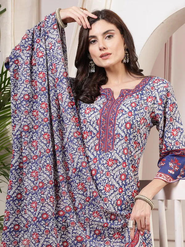 Handcrafted_Kurti,_Pant_&_Dupatta_Set