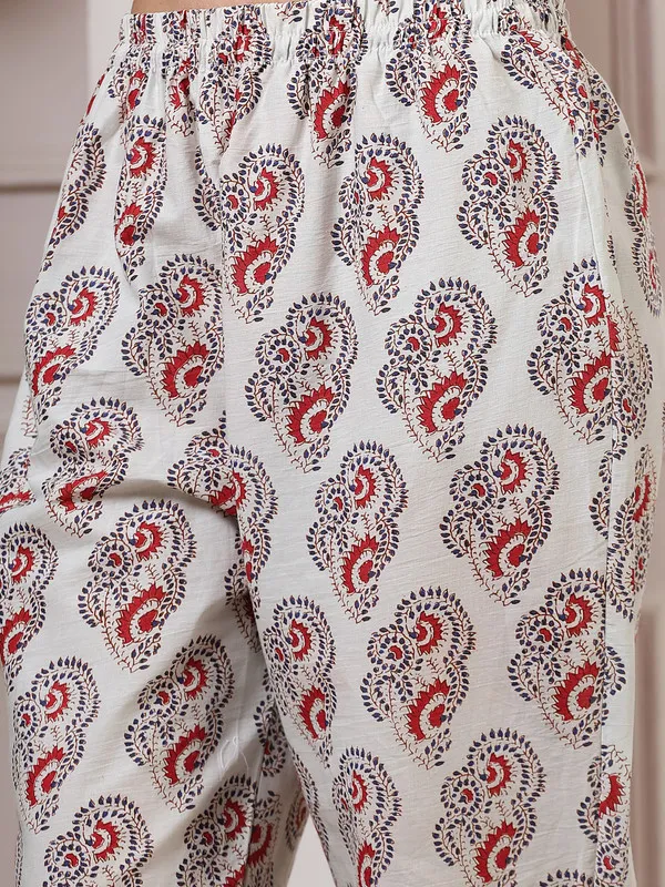 Handcrafted_Kurti,_Pant_&_Dupatta_Set