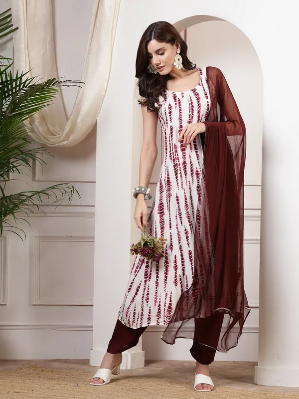 Handwoven_Kurti,_Pant_&_Dupatta_Set