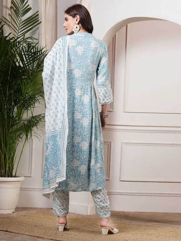 _Evening_Wear_Kurti,_Pant_&_Dupatta_Ensemble