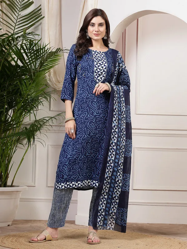 Premium_Quality_Kurti,_Pant_&_Dupatta_Ensemble