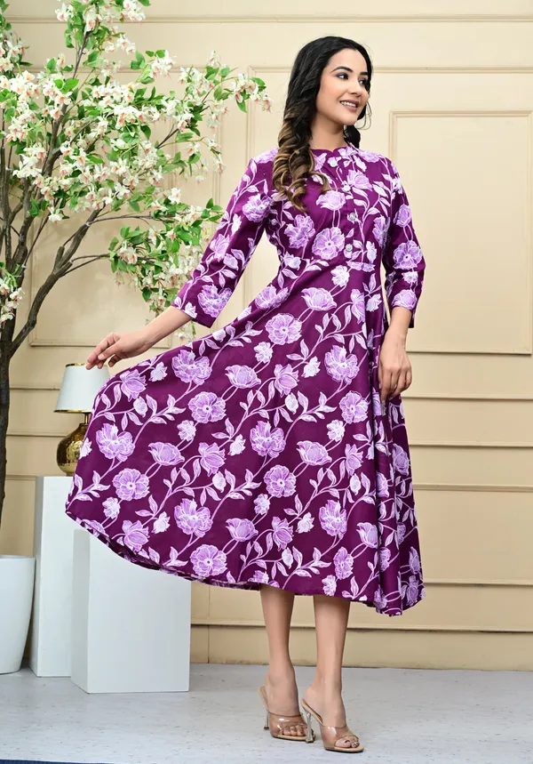 Stylish_Flared_Kurti_with_All-Over_Print,_Soft_Cotton_Fabric,_Comfortable_Fit_for_Casual,_Office,_and_Festive_Wear