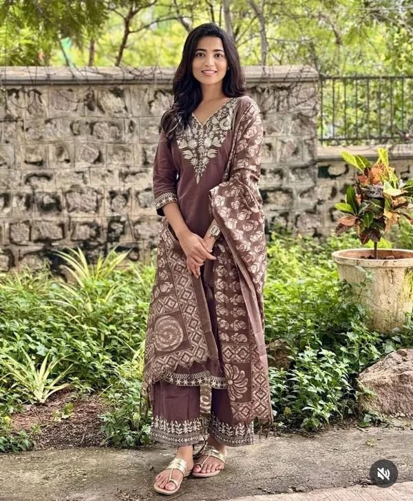 Biba_Jaipur_Coffee_Brown_Floral_Embroidered_Straight_Kurta_Set_with_Printed_Dupatta