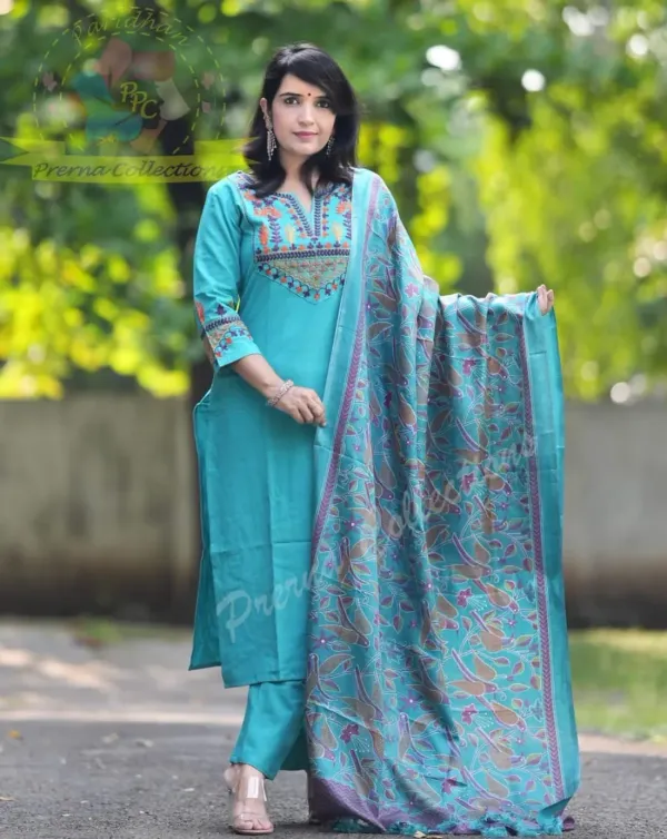 Blue_Cotton_Kurta_Set_For_Women