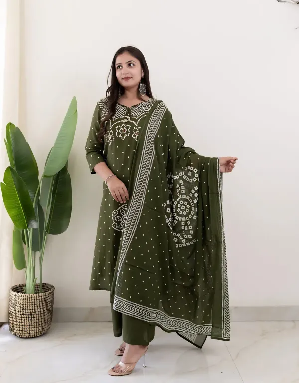 Mehendi_Muse_Bandhej_Mirror_Work_Cotton_Suit