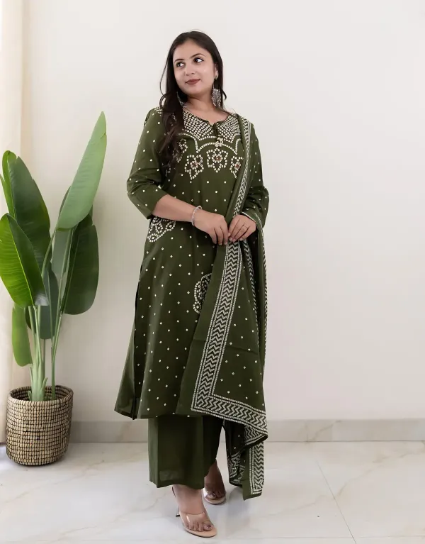 Mehendi_Muse_Bandhej_Mirror_Work_Cotton_Suit