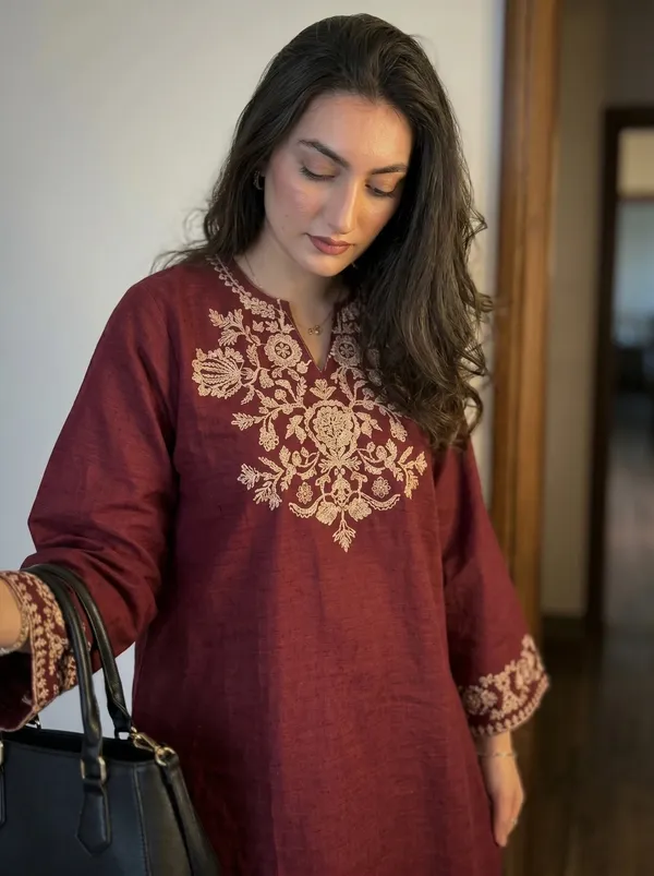 Raspberry-Maroon-Embroidered-Kurti-with-Off-White-Straight-Pants