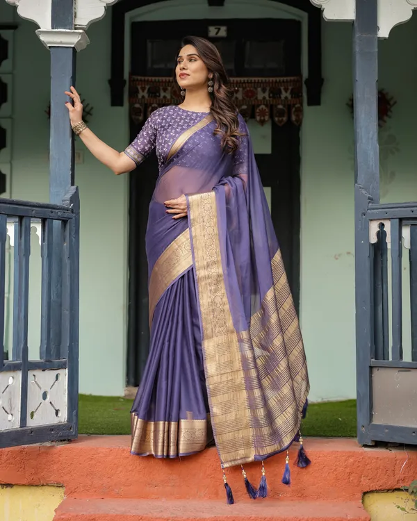 Deep_Violet_Plain_Chiffon_Saree_With_Gold_Zari_Border,_Floral_Printed_Blouse_&_Tassel_Detailing_For_Women
