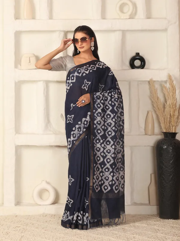 MH_HANDLOOM_Semi_Silk_Batik_Print_Saree_With_Blouse