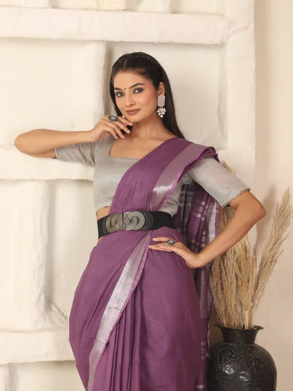 MH_HANDLOOM_WOMEN'S_LINEN_SAREE_WITH_BLOUSE_PIECE