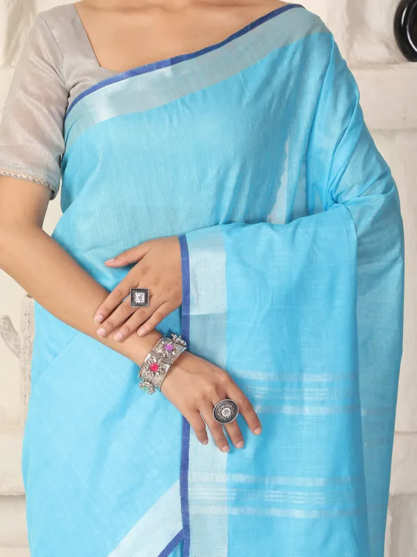 Sky_Blue_Women's_Linen_Slub_Saree_with_Blouse_Piece_for_Every_Occasion