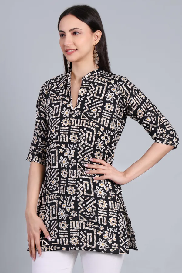 MH_HANDLOOM_Cotton_Printed_Short_Kurti_for_Women,_3/4_Sleeve,_Mid_Thigh_Length,_Band_Neck,_Regular_Fit_Kurti_for_Woman