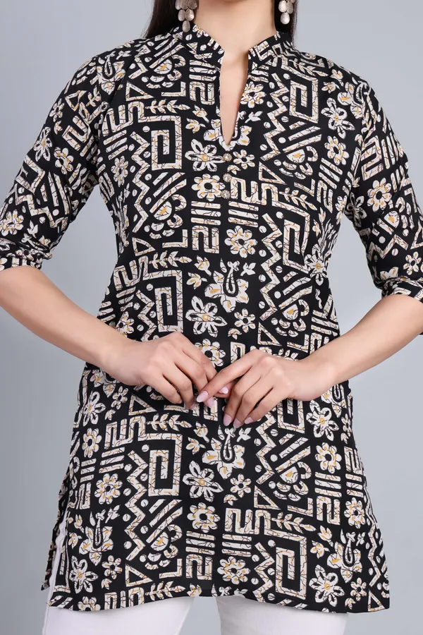 MH_HANDLOOM_Cotton_Printed_Short_Kurti_for_Women,_3/4_Sleeve,_Mid_Thigh_Length,_Band_Neck,_Regular_Fit_Kurti_for_Woman