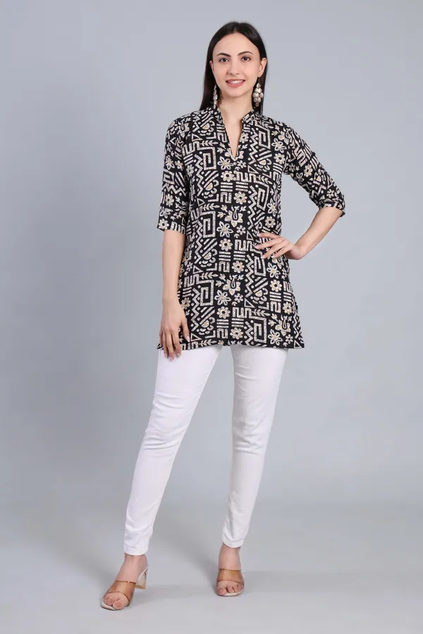MH_HANDLOOM_Cotton_Printed_Short_Kurti_for_Women,_3/4_Sleeve,_Mid_Thigh_Length,_Band_Neck,_Regular_Fit_Kurti_for_Woman