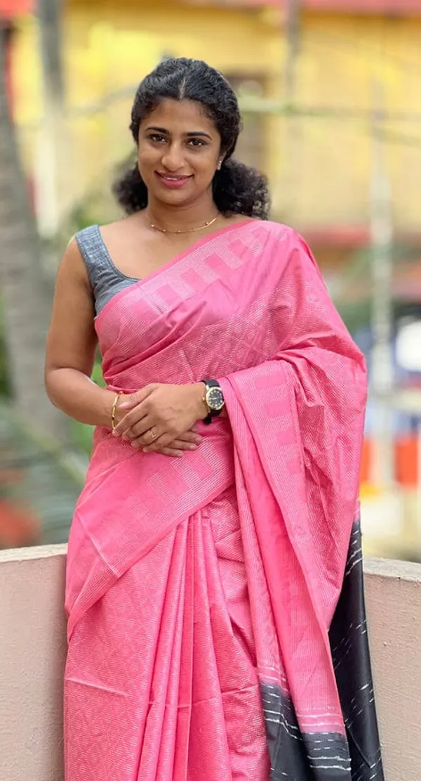 MH_HANDLOOM_WOMEN'S_SEMI_SILK_SAREE_WITH_BLOUSE_PIECE