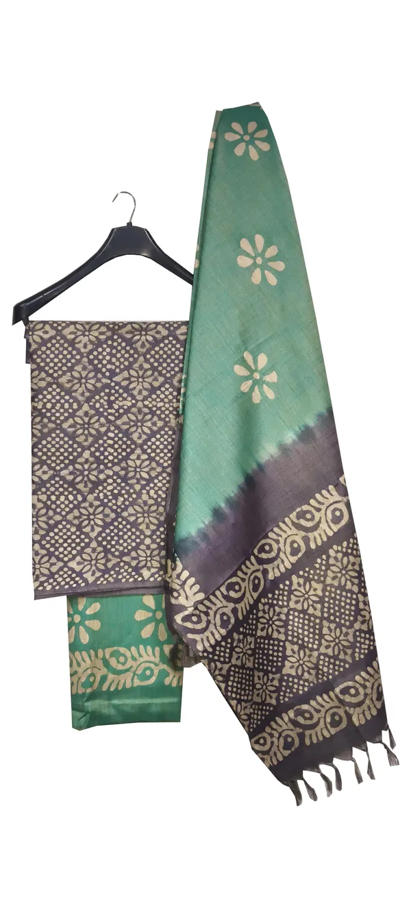 MH_HANDLOOM_Women's_Cotton_Silk_Batik_Print_Unstitched_Salwar_Suits_with_Dupatta