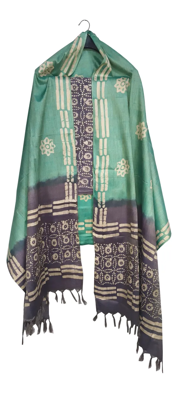 MH_HANDLOOM_Women's_Cotton_Silk_Batik_Print_Unstitched_Salwar_Suits_with_Dupatta