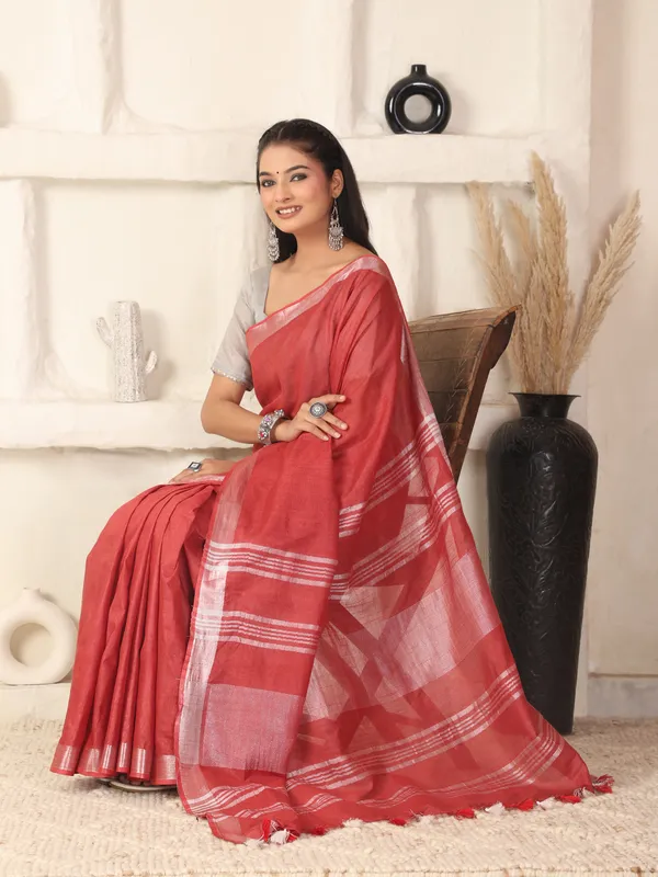 MH_HANDLOOM_WOMEN'S_LINEN_SAREE_WITH_BLOUSE_PIECE