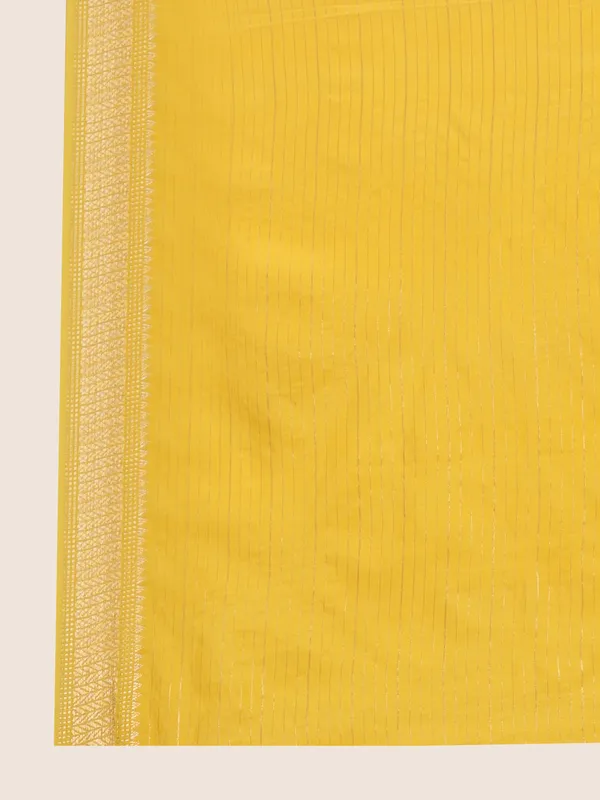 Yellow_Exquisite_Semi_Silk_Sarees_with_Blouse