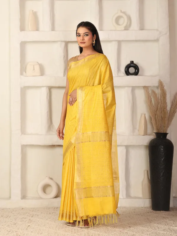 Yellow_Exquisite_Semi_Silk_Sarees_with_Blouse