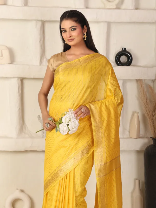 Yellow_Exquisite_Semi_Silk_Sarees_with_Blouse