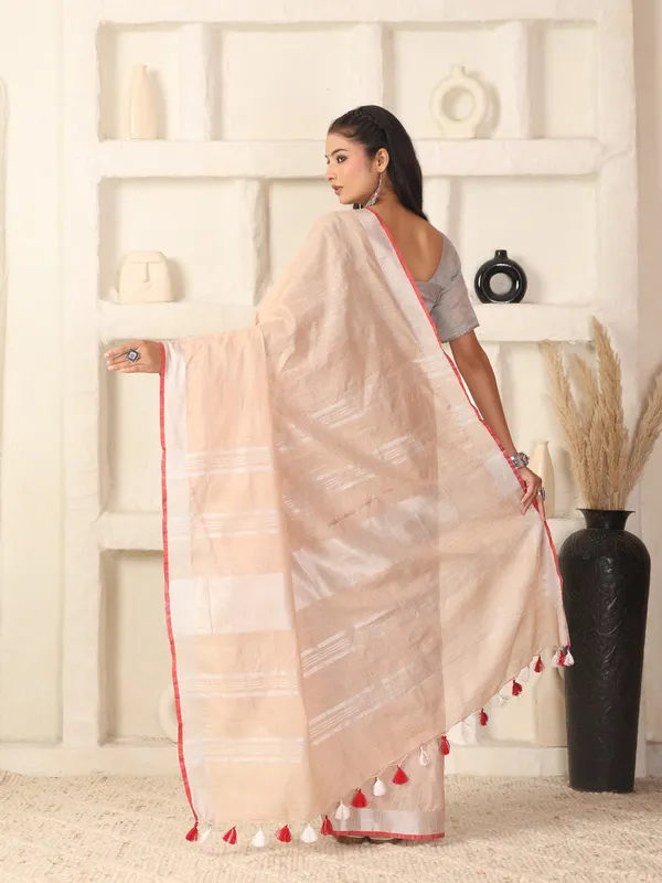 Women's_Linen_Slub_Saree_with_Blouse_Piece_for_Every_Occasion