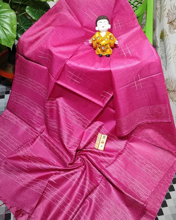 Pink_Exquisite_Semi_Silk_Sarees_with_Blouse