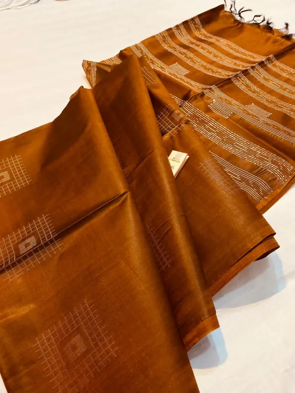 Mustard_Exquisite_Semi_Silk_Sarees_with_Blouse