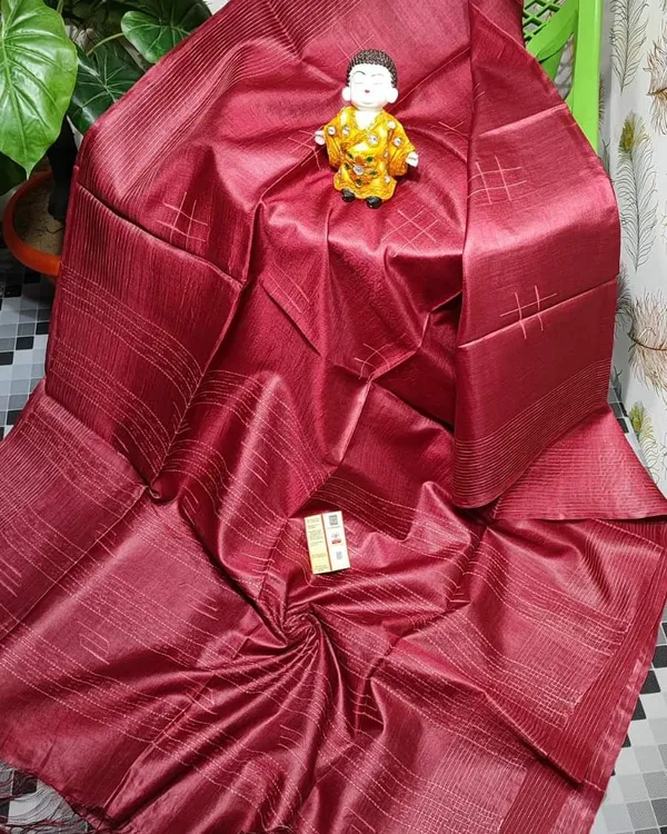Maroon_Exquisite_Semi_Silk_Sarees_with_Blouse