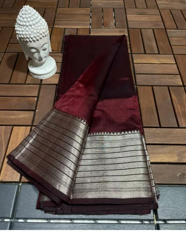 Brown_Exquisite_Semi_Silk_Sarees_with_Blouse