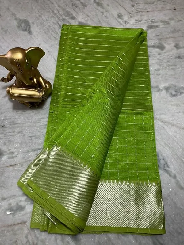 Parrot_Exquisite_Semi_Silk_Sarees_with_Blouse