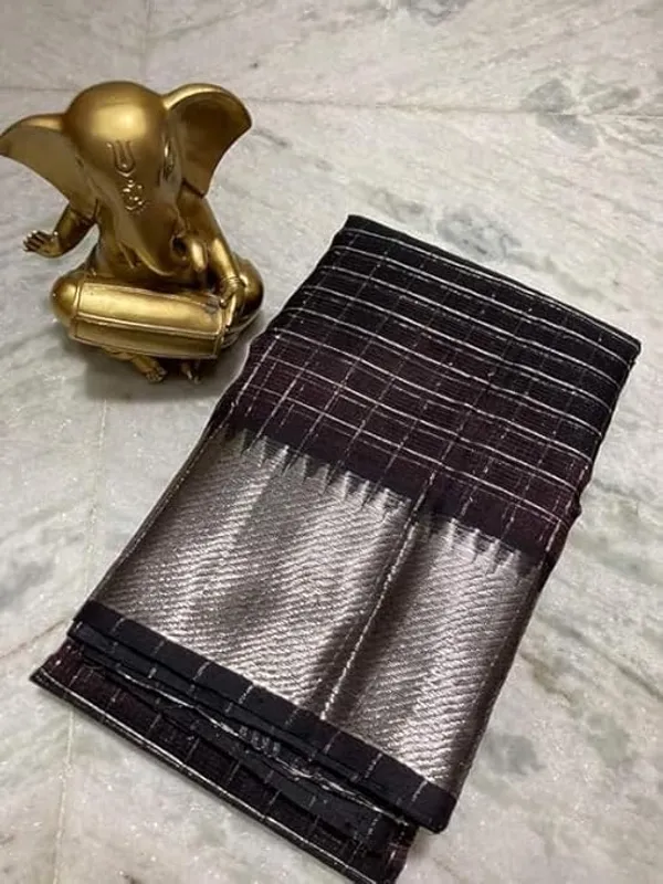Black_Exquisite_Semi_Silk_Sarees_with_Blouse